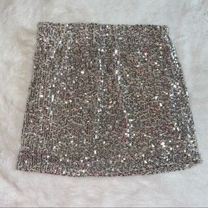 Sequin mini skirt ✨